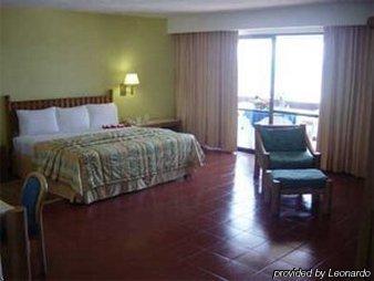 Faro Mazatlan Beach Resort Екстер'єр фото